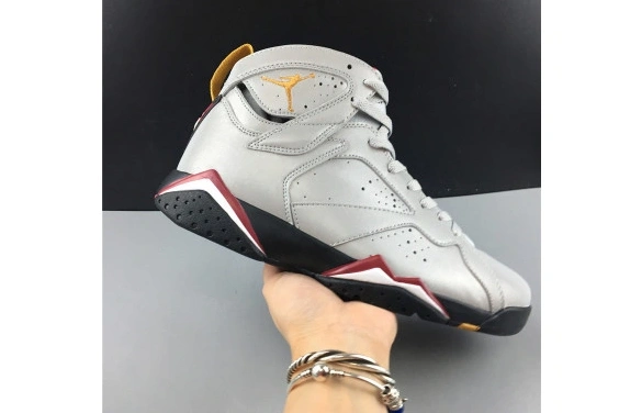 7 AIR CARDINAL” JORDAN BV6281-006 BV6281-006 “REFLECTIVE 0515
